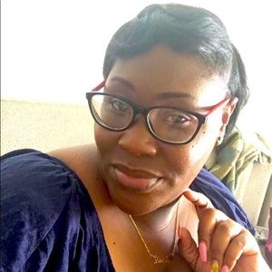 Meet your Posher, Tonya